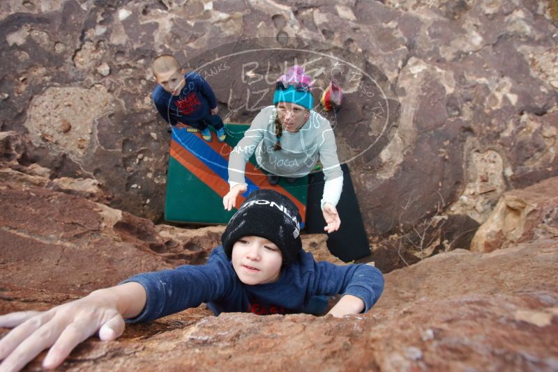 Bouldering in Hueco Tanks on 12/23/2019 with Blue Lizard Climbing and Yoga
Filename: SRM_20191223_1444450.jpg
Aperture: f/5.6
Shutter Speed: 1/250
Body: Canon EOS-1D Mark II
Lens: Canon EF 16-35mm f/2.8 L
