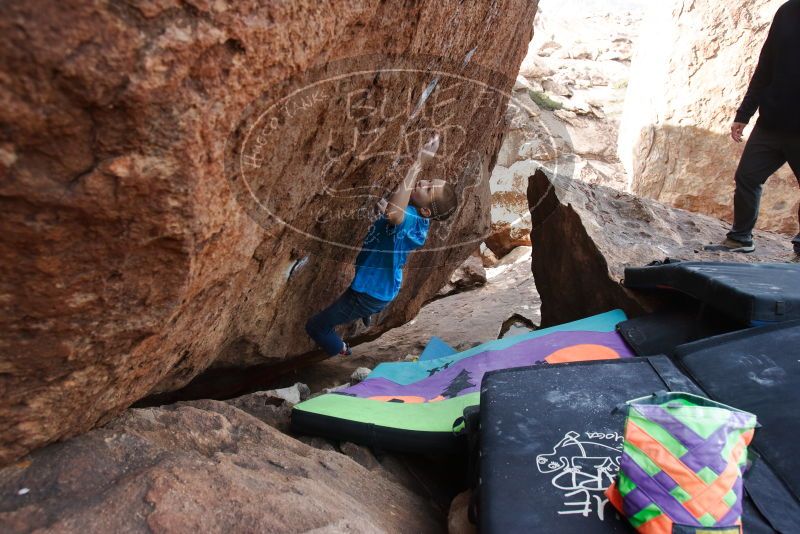 Bouldering in Hueco Tanks on 12/23/2019 with Blue Lizard Climbing and Yoga
Filename: SRM_20191223_1450100.jpg
Aperture: f/5.6
Shutter Speed: 1/250
Body: Canon EOS-1D Mark II
Lens: Canon EF 16-35mm f/2.8 L