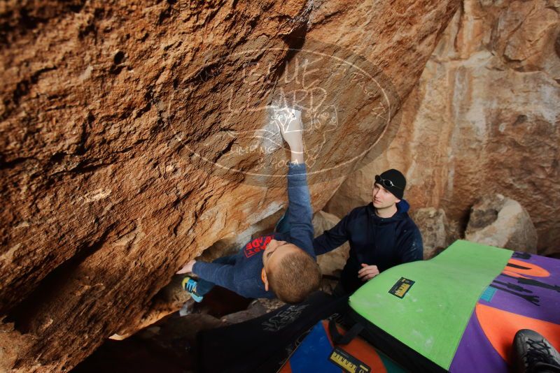 Bouldering in Hueco Tanks on 12/23/2019 with Blue Lizard Climbing and Yoga
Filename: SRM_20191223_1527150.jpg
Aperture: f/5.0
Shutter Speed: 1/250
Body: Canon EOS-1D Mark II
Lens: Canon EF 16-35mm f/2.8 L