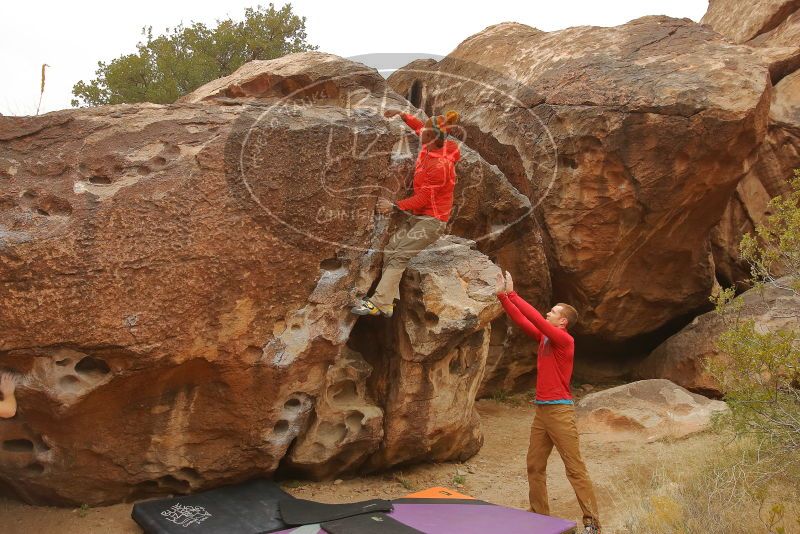 Bouldering in Hueco Tanks on 12/24/2019 with Blue Lizard Climbing and Yoga

Filename: SRM_20191224_1112570.jpg
Aperture: f/5.0
Shutter Speed: 1/320
Body: Canon EOS-1D Mark II
Lens: Canon EF 16-35mm f/2.8 L