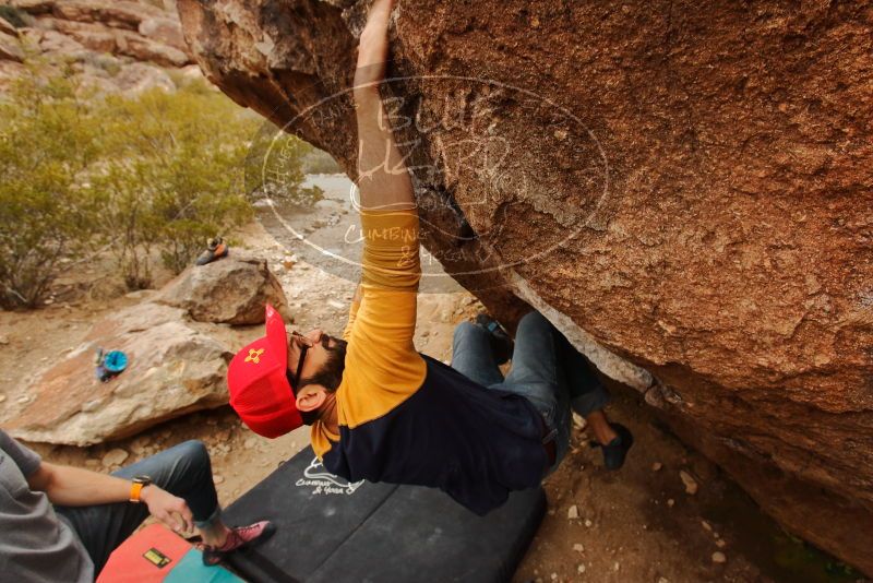 Bouldering in Hueco Tanks on 12/24/2019 with Blue Lizard Climbing and Yoga
Filename: SRM_20191224_1213130.jpg
Aperture: f/6.3
Shutter Speed: 1/320
Body: Canon EOS-1D Mark II
Lens: Canon EF 16-35mm f/2.8 L