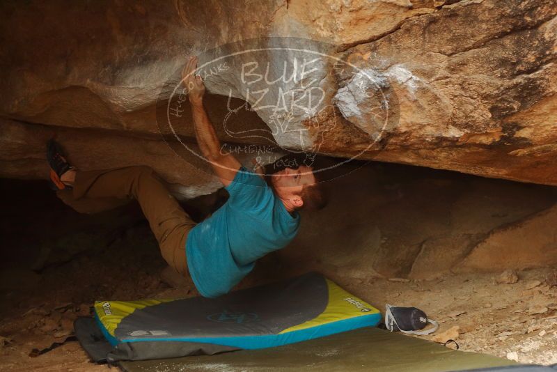 Bouldering in Hueco Tanks on 12/24/2019 with Blue Lizard Climbing and Yoga

Filename: SRM_20191224_1439020.jpg
Aperture: f/2.8
Shutter Speed: 1/200
Body: Canon EOS-1D Mark II
Lens: Canon EF 50mm f/1.8 II