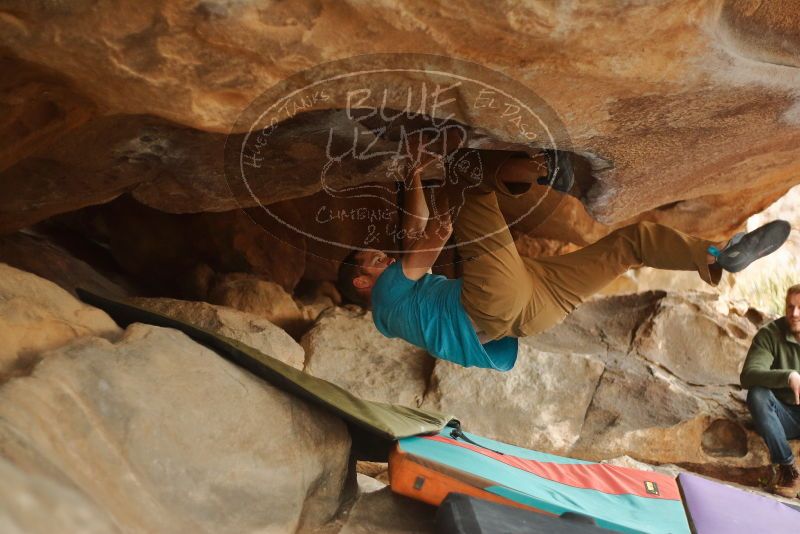 Bouldering in Hueco Tanks on 12/24/2019 with Blue Lizard Climbing and Yoga

Filename: SRM_20191224_1601570.jpg
Aperture: f/2.0
Shutter Speed: 1/250
Body: Canon EOS-1D Mark II
Lens: Canon EF 50mm f/1.8 II