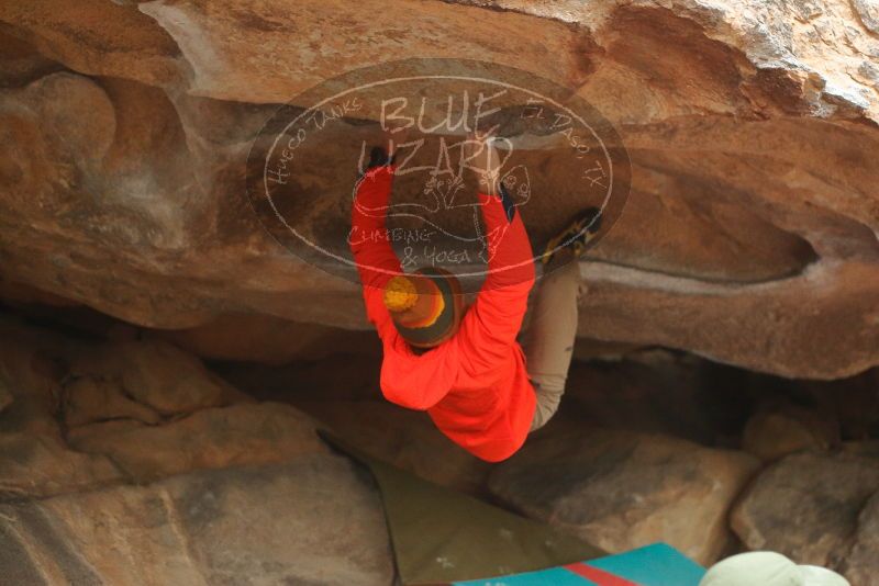 Bouldering in Hueco Tanks on 12/24/2019 with Blue Lizard Climbing and Yoga

Filename: SRM_20191224_1640140.jpg
Aperture: f/2.5
Shutter Speed: 1/250
Body: Canon EOS-1D Mark II
Lens: Canon EF 50mm f/1.8 II