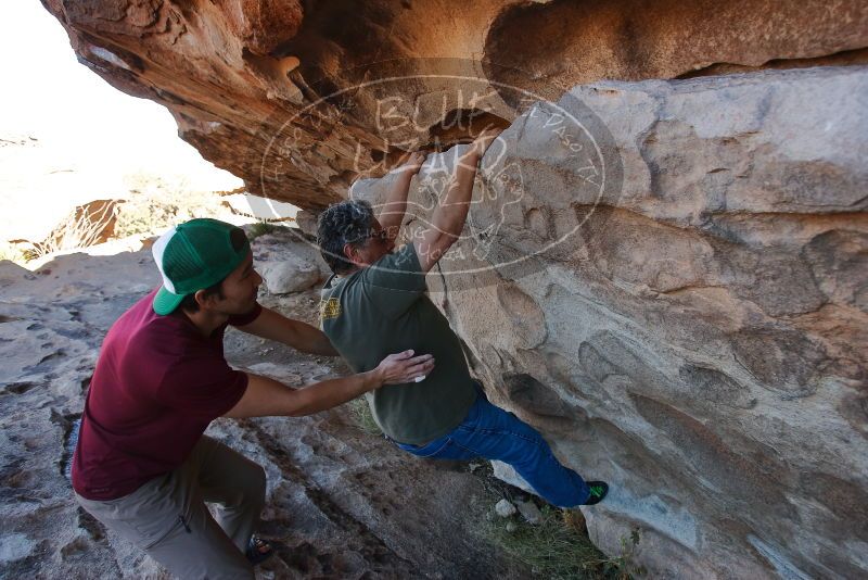 Bouldering in Hueco Tanks on 12/26/2019 with Blue Lizard Climbing and Yoga
Filename: SRM_20191226_1151200.jpg
Aperture: f/4.5
Shutter Speed: 1/320
Body: Canon EOS-1D Mark II
Lens: Canon EF 16-35mm f/2.8 L
