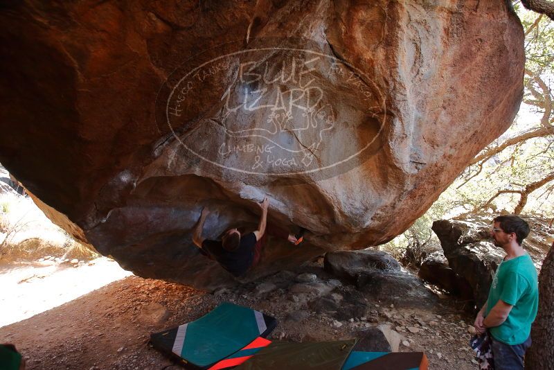 Bouldering in Hueco Tanks on 12/26/2019 with Blue Lizard Climbing and Yoga
Filename: SRM_20191226_1438250.jpg
Aperture: f/4.0
Shutter Speed: 1/250
Body: Canon EOS-1D Mark II
Lens: Canon EF 16-35mm f/2.8 L