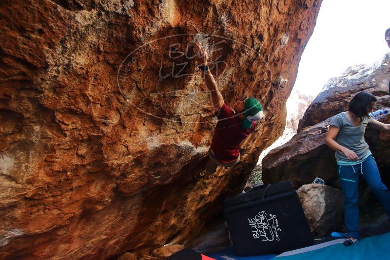 Bouldering in Hueco Tanks on 12/26/2019 with Blue Lizard Climbing and Yoga

Filename: SRM_20191226_1628021.jpg
Aperture: f/4.0
Shutter Speed: 1/250
Body: Canon EOS-1D Mark II
Lens: Canon EF 16-35mm f/2.8 L