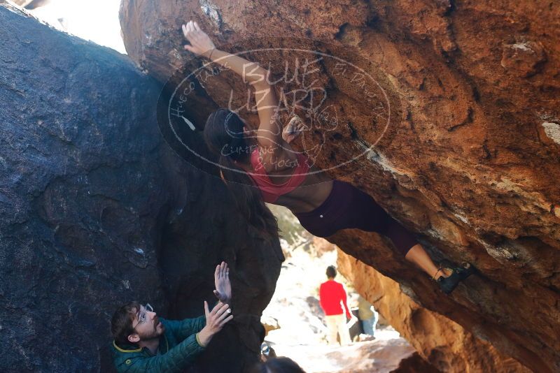 Bouldering in Hueco Tanks on 12/26/2019 with Blue Lizard Climbing and Yoga
Filename: SRM_20191226_1707510.jpg
Aperture: f/4.0
Shutter Speed: 1/320
Body: Canon EOS-1D Mark II
Lens: Canon EF 50mm f/1.8 II
