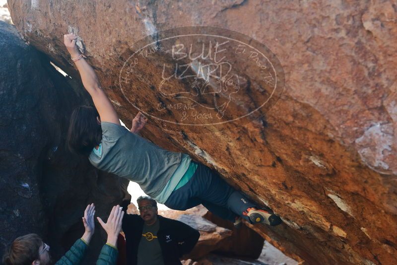 Bouldering in Hueco Tanks on 12/26/2019 with Blue Lizard Climbing and Yoga
Filename: SRM_20191226_1710252.jpg
Aperture: f/4.0
Shutter Speed: 1/320
Body: Canon EOS-1D Mark II
Lens: Canon EF 50mm f/1.8 II