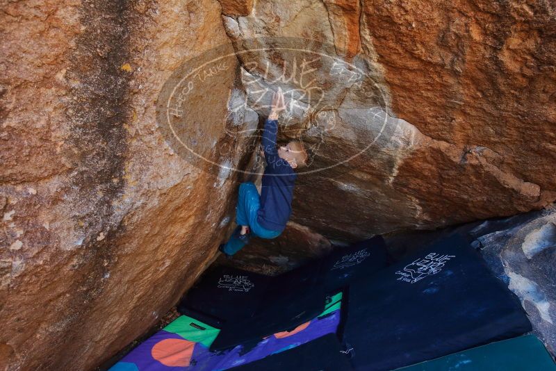 Bouldering in Hueco Tanks on 12/27/2019 with Blue Lizard Climbing and Yoga
Filename: SRM_20191227_1112430.jpg
Aperture: f/5.6
Shutter Speed: 1/250
Body: Canon EOS-1D Mark II
Lens: Canon EF 16-35mm f/2.8 L