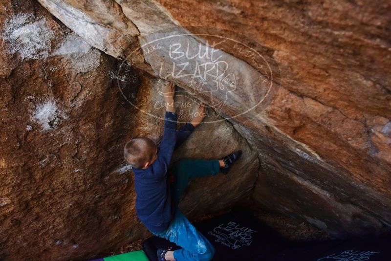 Bouldering in Hueco Tanks on 12/27/2019 with Blue Lizard Climbing and Yoga

Filename: SRM_20191227_1125470.jpg
Aperture: f/5.6
Shutter Speed: 1/250
Body: Canon EOS-1D Mark II
Lens: Canon EF 16-35mm f/2.8 L