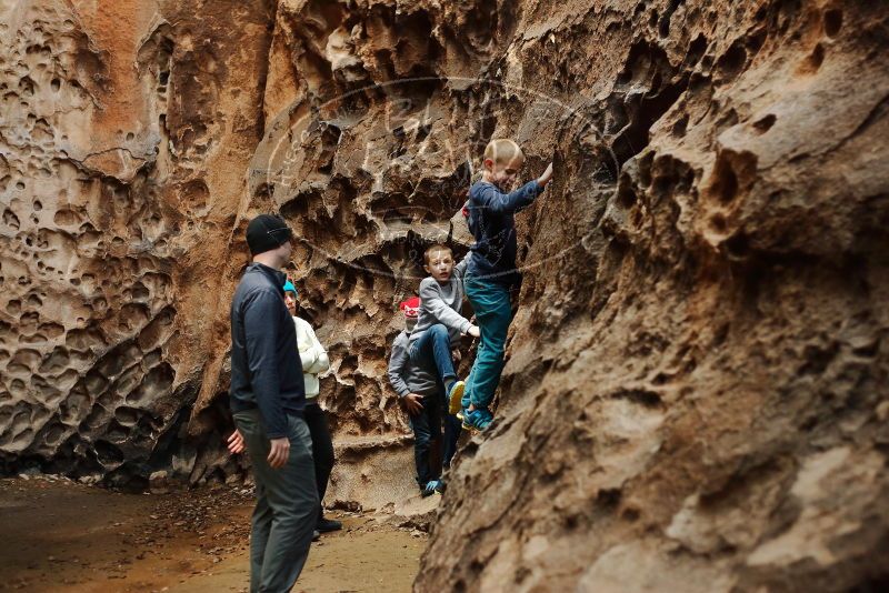Bouldering in Hueco Tanks on 12/27/2019 with Blue Lizard Climbing and Yoga

Filename: SRM_20191227_1604070.jpg
Aperture: f/2.8
Shutter Speed: 1/200
Body: Canon EOS-1D Mark II
Lens: Canon EF 50mm f/1.8 II
