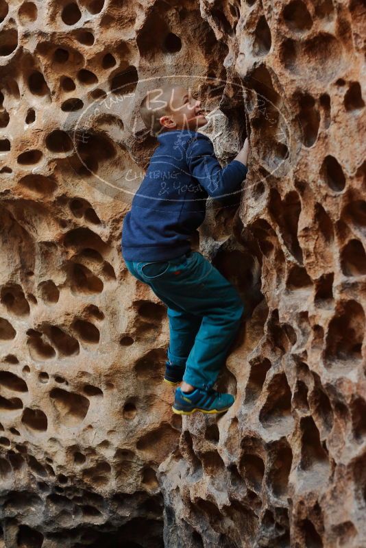 Bouldering in Hueco Tanks on 12/27/2019 with Blue Lizard Climbing and Yoga

Filename: SRM_20191227_1610090.jpg
Aperture: f/3.5
Shutter Speed: 1/125
Body: Canon EOS-1D Mark II
Lens: Canon EF 50mm f/1.8 II