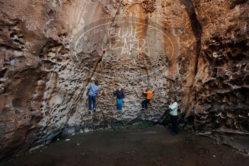 Bouldering in Hueco Tanks on 12/27/2019 with Blue Lizard Climbing and Yoga
Filename: SRM_20191227_1657500.jpg
Aperture: f/4.0
Shutter Speed: 1/100
Body: Canon EOS-1D Mark II
Lens: Canon EF 16-35mm f/2.8 L
