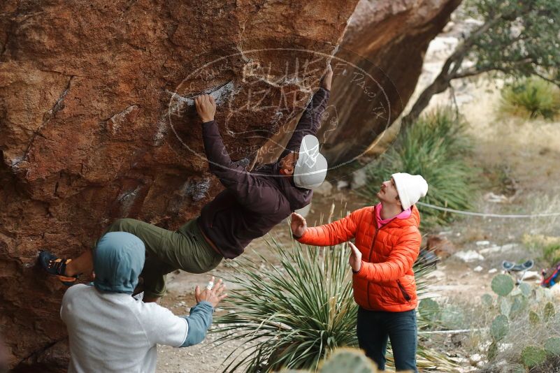 Bouldering in Hueco Tanks on 12/28/2019 with Blue Lizard Climbing and Yoga

Filename: SRM_20191228_1413220.jpg
Aperture: f/3.2
Shutter Speed: 1/400
Body: Canon EOS-1D Mark II
Lens: Canon EF 50mm f/1.8 II