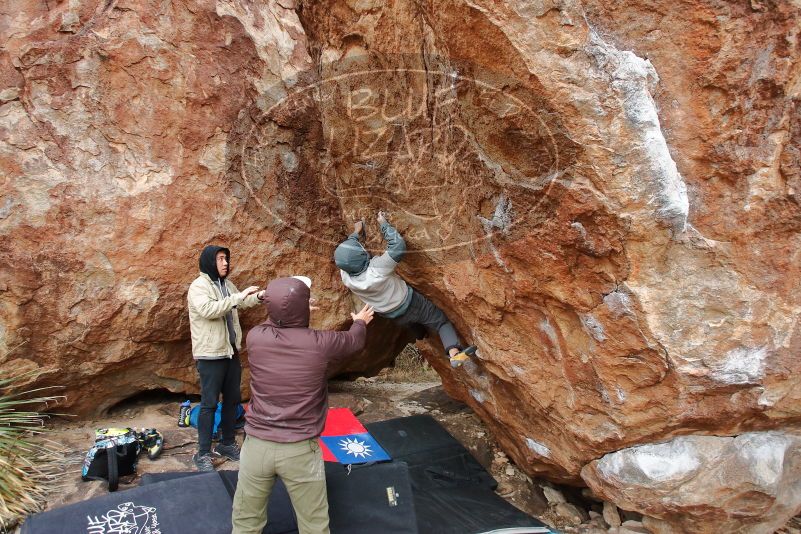 Bouldering in Hueco Tanks on 12/28/2019 with Blue Lizard Climbing and Yoga

Filename: SRM_20191228_1537440.jpg
Aperture: f/4.5
Shutter Speed: 1/250
Body: Canon EOS-1D Mark II
Lens: Canon EF 16-35mm f/2.8 L