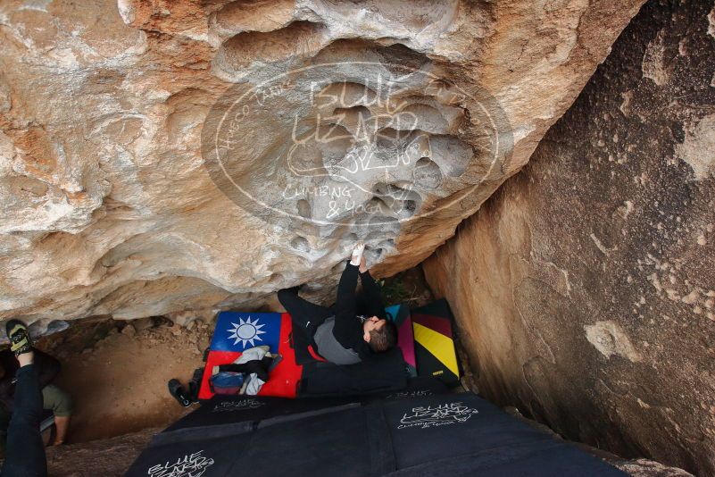 Bouldering in Hueco Tanks on 12/28/2019 with Blue Lizard Climbing and Yoga
Filename: SRM_20191228_1617530.jpg
Aperture: f/5.6
Shutter Speed: 1/250
Body: Canon EOS-1D Mark II
Lens: Canon EF 16-35mm f/2.8 L