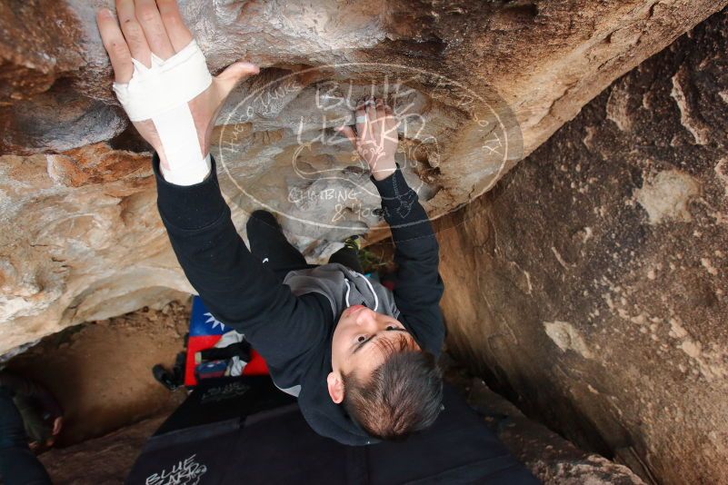 Bouldering in Hueco Tanks on 12/28/2019 with Blue Lizard Climbing and Yoga

Filename: SRM_20191228_1618120.jpg
Aperture: f/5.6
Shutter Speed: 1/250
Body: Canon EOS-1D Mark II
Lens: Canon EF 16-35mm f/2.8 L