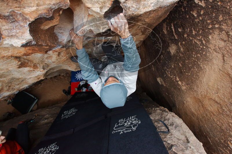 Bouldering in Hueco Tanks on 12/28/2019 with Blue Lizard Climbing and Yoga

Filename: SRM_20191228_1625480.jpg
Aperture: f/4.5
Shutter Speed: 1/250
Body: Canon EOS-1D Mark II
Lens: Canon EF 16-35mm f/2.8 L