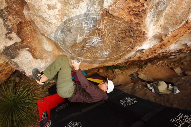 Bouldering in Hueco Tanks on 12/28/2019 with Blue Lizard Climbing and Yoga

Filename: SRM_20191228_1736120.jpg
Aperture: f/7.1
Shutter Speed: 1/250
Body: Canon EOS-1D Mark II
Lens: Canon EF 16-35mm f/2.8 L