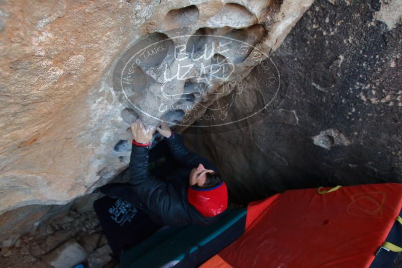 Bouldering in Hueco Tanks on 12/29/2019 with Blue Lizard Climbing and Yoga

Filename: SRM_20191229_1048360.jpg
Aperture: f/3.2
Shutter Speed: 1/250
Body: Canon EOS-1D Mark II
Lens: Canon EF 16-35mm f/2.8 L