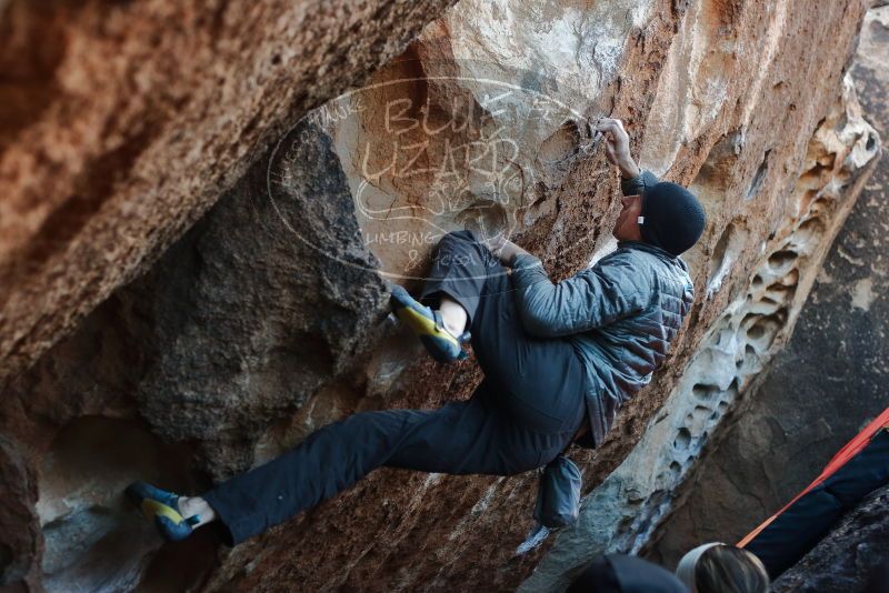 Bouldering in Hueco Tanks on 12/29/2019 with Blue Lizard Climbing and Yoga
Filename: SRM_20191229_1121530.jpg
Aperture: f/3.5
Shutter Speed: 1/250
Body: Canon EOS-1D Mark II
Lens: Canon EF 50mm f/1.8 II