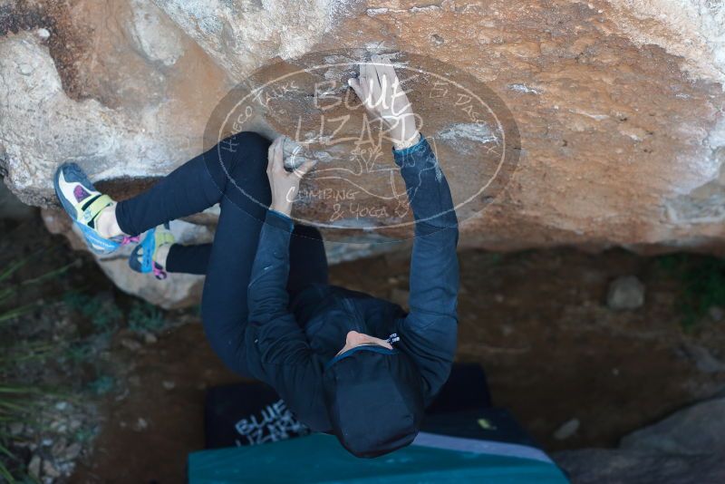 Bouldering in Hueco Tanks on 12/29/2019 with Blue Lizard Climbing and Yoga
Filename: SRM_20191229_1124220.jpg
Aperture: f/3.2
Shutter Speed: 1/250
Body: Canon EOS-1D Mark II
Lens: Canon EF 50mm f/1.8 II