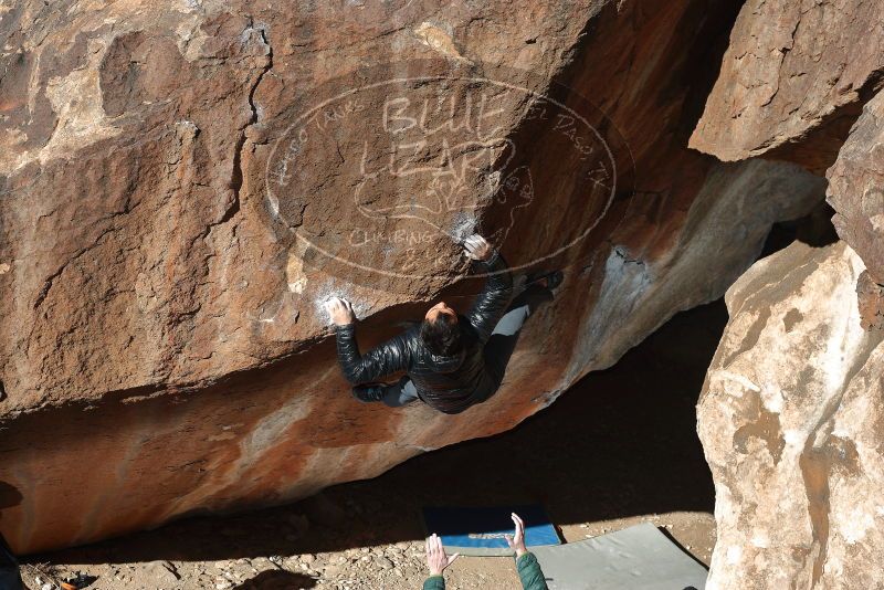 Bouldering in Hueco Tanks on 12/29/2019 with Blue Lizard Climbing and Yoga
Filename: SRM_20191229_1206550.jpg
Aperture: f/5.6
Shutter Speed: 1/250
Body: Canon EOS-1D Mark II
Lens: Canon EF 50mm f/1.8 II