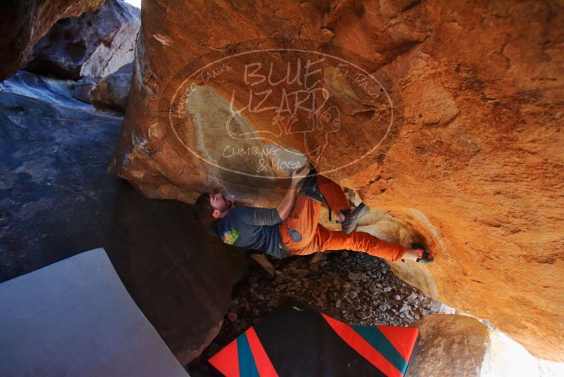 Bouldering in Hueco Tanks on 12/29/2019 with Blue Lizard Climbing and Yoga

Filename: SRM_20191229_1711560.jpg
Aperture: f/3.2
Shutter Speed: 1/200
Body: Canon EOS-1D Mark II
Lens: Canon EF 16-35mm f/2.8 L