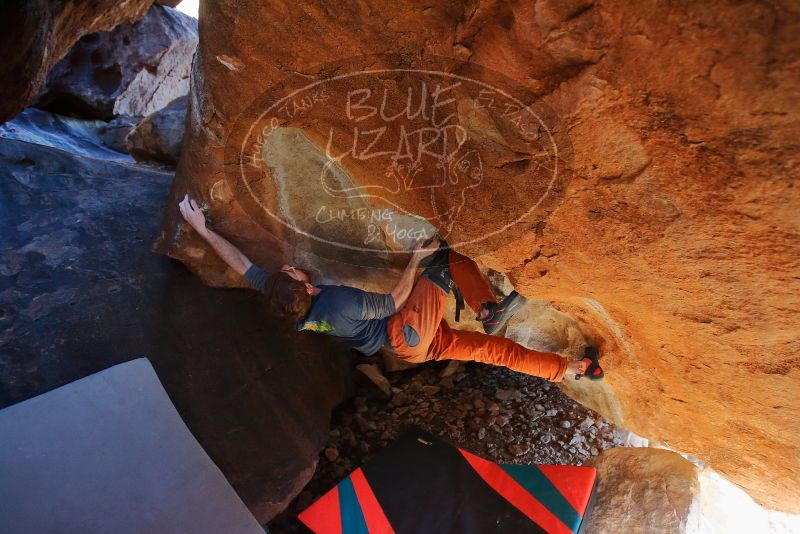 Bouldering in Hueco Tanks on 12/29/2019 with Blue Lizard Climbing and Yoga

Filename: SRM_20191229_1711580.jpg
Aperture: f/3.5
Shutter Speed: 1/200
Body: Canon EOS-1D Mark II
Lens: Canon EF 16-35mm f/2.8 L