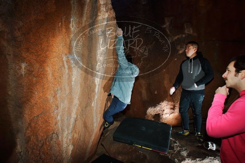 Bouldering in Hueco Tanks on 12/30/2019 with Blue Lizard Climbing and Yoga
Filename: SRM_20191230_1128010.jpg
Aperture: f/5.6
Shutter Speed: 1/250
Body: Canon EOS-1D Mark II
Lens: Canon EF 16-35mm f/2.8 L
