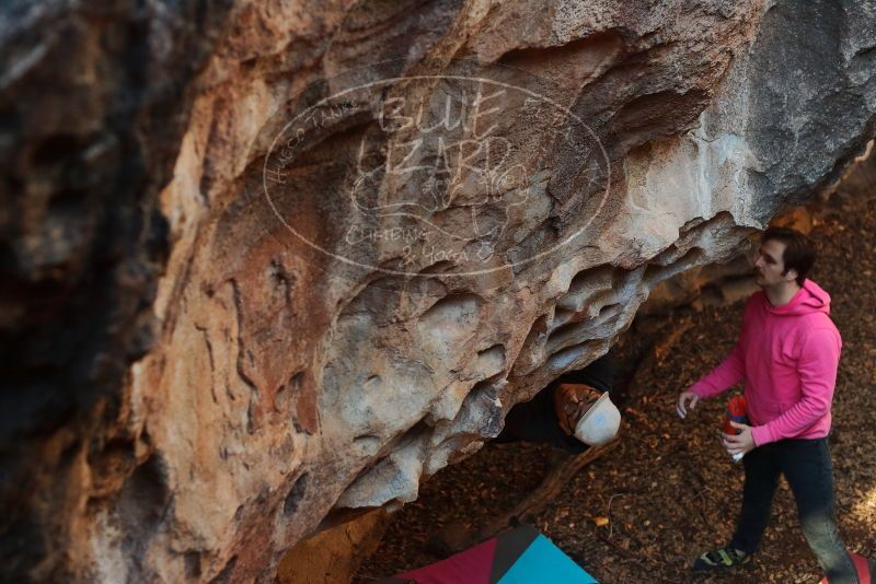Bouldering in Hueco Tanks on 12/30/2019 with Blue Lizard Climbing and Yoga
Filename: SRM_20191230_1637420.jpg
Aperture: f/3.2
Shutter Speed: 1/250
Body: Canon EOS-1D Mark II
Lens: Canon EF 50mm f/1.8 II
