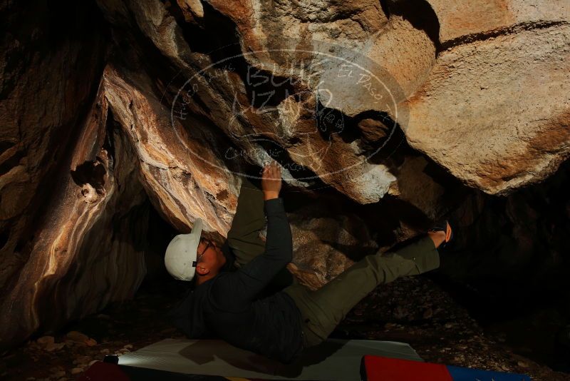 Bouldering in Hueco Tanks on 12/30/2019 with Blue Lizard Climbing and Yoga

Filename: SRM_20191230_1740550.jpg
Aperture: f/8.0
Shutter Speed: 1/250
Body: Canon EOS-1D Mark II
Lens: Canon EF 16-35mm f/2.8 L