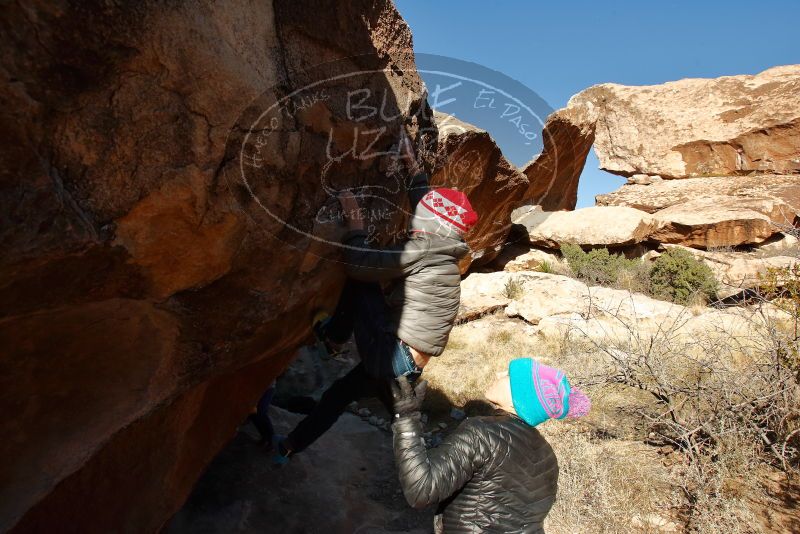 Bouldering in Hueco Tanks on 12/31/2019 with Blue Lizard Climbing and Yoga

Filename: SRM_20191231_1056450.jpg
Aperture: f/7.1
Shutter Speed: 1/320
Body: Canon EOS-1D Mark II
Lens: Canon EF 16-35mm f/2.8 L