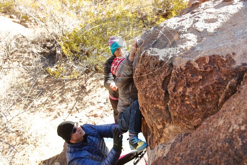 Bouldering in Hueco Tanks on 12/31/2019 with Blue Lizard Climbing and Yoga
Filename: SRM_20191231_1115490.jpg
Aperture: f/4.5
Shutter Speed: 1/320
Body: Canon EOS-1D Mark II
Lens: Canon EF 16-35mm f/2.8 L