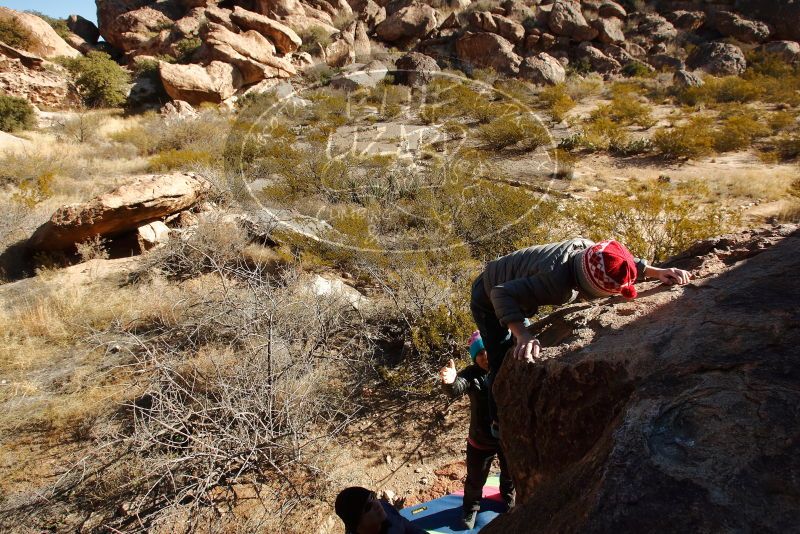 Bouldering in Hueco Tanks on 12/31/2019 with Blue Lizard Climbing and Yoga

Filename: SRM_20191231_1116100.jpg
Aperture: f/10.0
Shutter Speed: 1/320
Body: Canon EOS-1D Mark II
Lens: Canon EF 16-35mm f/2.8 L