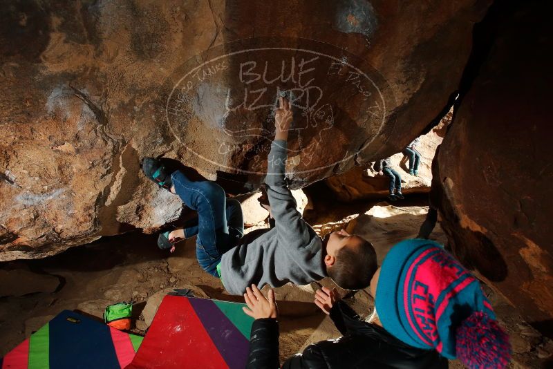 Bouldering in Hueco Tanks on 12/31/2019 with Blue Lizard Climbing and Yoga
Filename: SRM_20191231_1155070.jpg
Aperture: f/8.0
Shutter Speed: 1/250
Body: Canon EOS-1D Mark II
Lens: Canon EF 16-35mm f/2.8 L