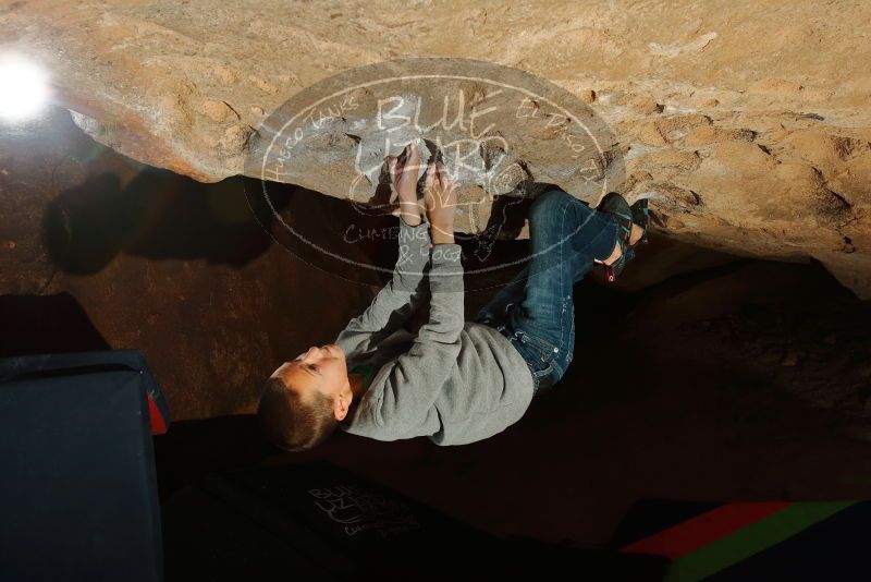 Bouldering in Hueco Tanks on 12/31/2019 with Blue Lizard Climbing and Yoga
Filename: SRM_20191231_1208550.jpg
Aperture: f/8.0
Shutter Speed: 1/250
Body: Canon EOS-1D Mark II
Lens: Canon EF 16-35mm f/2.8 L