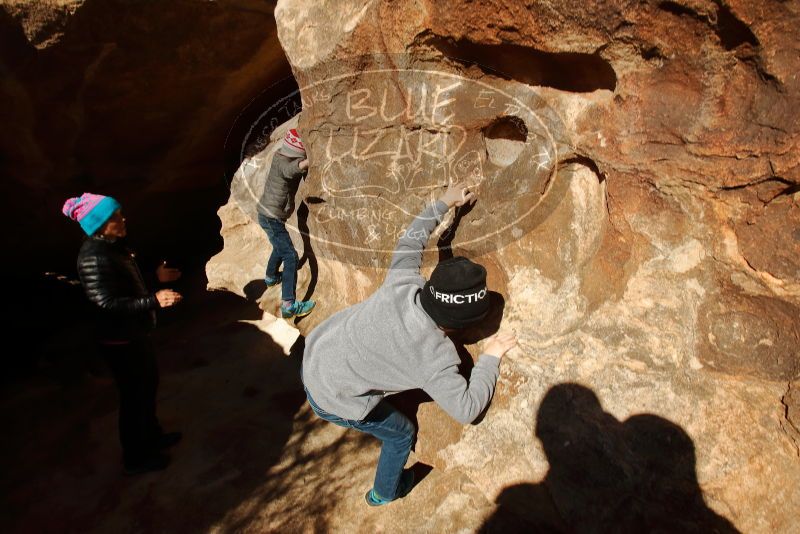 Bouldering in Hueco Tanks on 12/31/2019 with Blue Lizard Climbing and Yoga
Filename: SRM_20191231_1211540.jpg
Aperture: f/9.0
Shutter Speed: 1/500
Body: Canon EOS-1D Mark II
Lens: Canon EF 16-35mm f/2.8 L