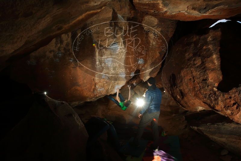 Bouldering in Hueco Tanks on 12/31/2019 with Blue Lizard Climbing and Yoga
Filename: SRM_20191231_1304220.jpg
Aperture: f/8.0
Shutter Speed: 1/250
Body: Canon EOS-1D Mark II
Lens: Canon EF 16-35mm f/2.8 L