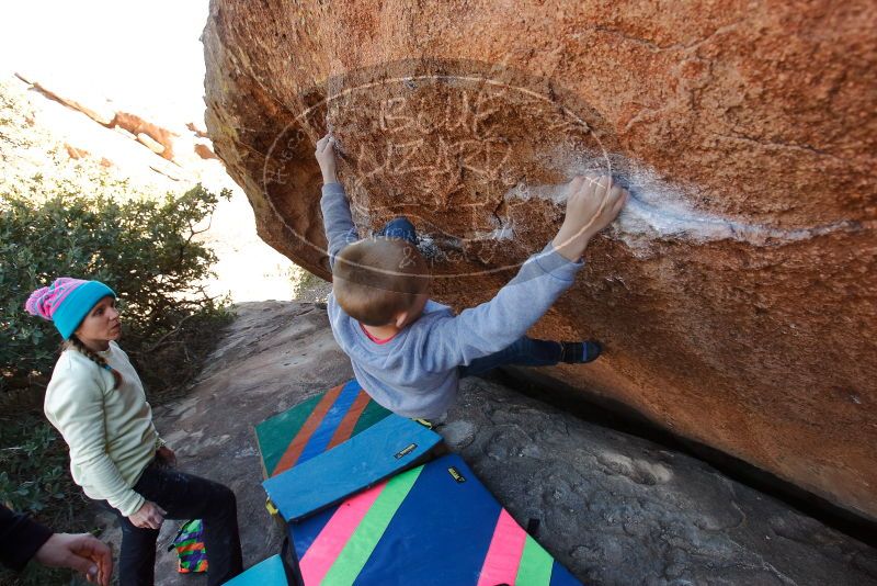 Bouldering in Hueco Tanks on 12/31/2019 with Blue Lizard Climbing and Yoga
Filename: SRM_20191231_1442240.jpg
Aperture: f/5.0
Shutter Speed: 1/200
Body: Canon EOS-1D Mark II
Lens: Canon EF 16-35mm f/2.8 L