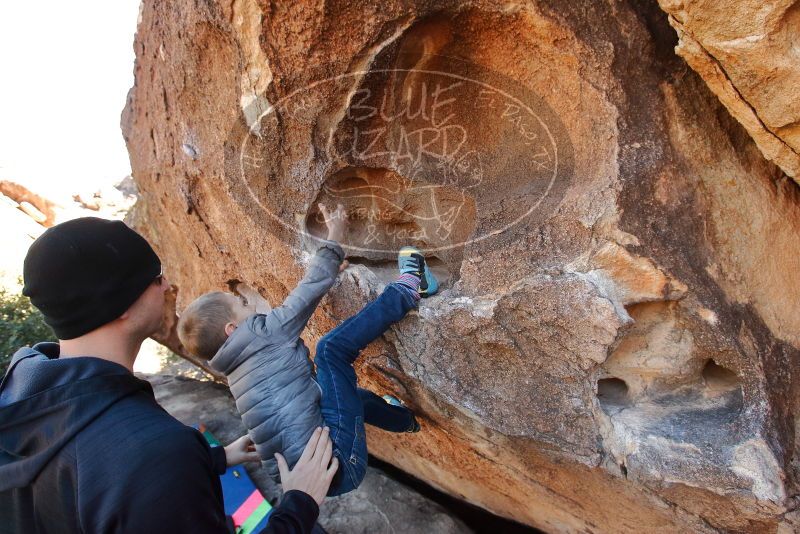 Bouldering in Hueco Tanks on 12/31/2019 with Blue Lizard Climbing and Yoga
Filename: SRM_20191231_1500590.jpg
Aperture: f/5.6
Shutter Speed: 1/200
Body: Canon EOS-1D Mark II
Lens: Canon EF 16-35mm f/2.8 L