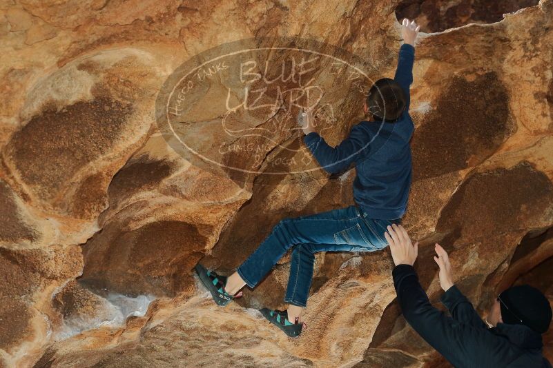 Bouldering in Hueco Tanks on 01/01/2020 with Blue Lizard Climbing and Yoga
Filename: SRM_20200101_1115500.jpg
Aperture: f/5.6
Shutter Speed: 1/250
Body: Canon EOS-1D Mark II
Lens: Canon EF 50mm f/1.8 II