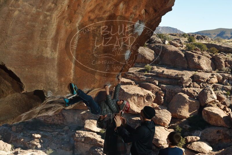 Bouldering in Hueco Tanks on 01/01/2020 with Blue Lizard Climbing and Yoga
Filename: SRM_20200101_1140150.jpg
Aperture: f/8.0
Shutter Speed: 1/250
Body: Canon EOS-1D Mark II
Lens: Canon EF 50mm f/1.8 II
