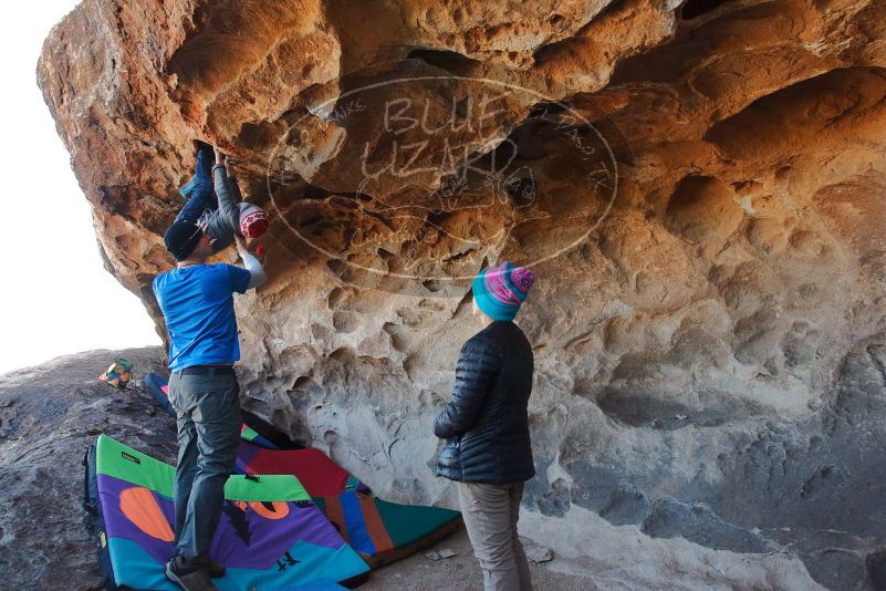 Bouldering in Hueco Tanks on 01/01/2020 with Blue Lizard Climbing and Yoga
Filename: SRM_20200101_1455000.jpg
Aperture: f/5.6
Shutter Speed: 1/250
Body: Canon EOS-1D Mark II
Lens: Canon EF 16-35mm f/2.8 L