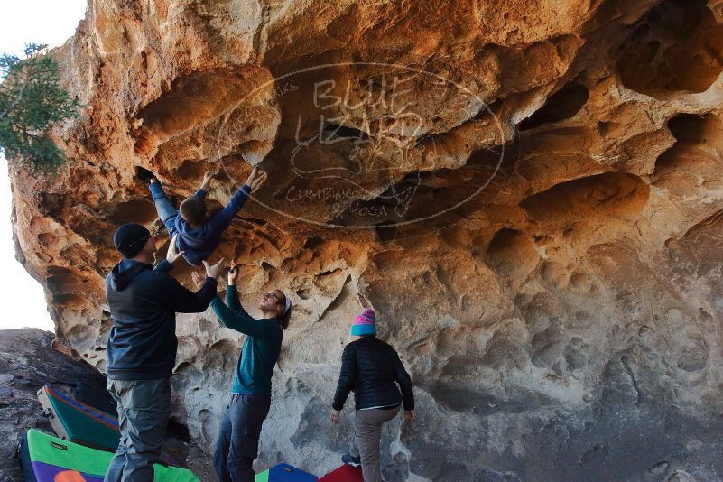 Bouldering in Hueco Tanks on 01/01/2020 with Blue Lizard Climbing and Yoga

Filename: SRM_20200101_1521260.jpg
Aperture: f/5.6
Shutter Speed: 1/250
Body: Canon EOS-1D Mark II
Lens: Canon EF 16-35mm f/2.8 L