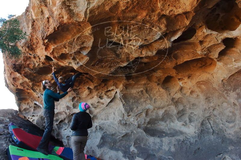Bouldering in Hueco Tanks on 01/01/2020 with Blue Lizard Climbing and Yoga

Filename: SRM_20200101_1529160.jpg
Aperture: f/5.6
Shutter Speed: 1/250
Body: Canon EOS-1D Mark II
Lens: Canon EF 16-35mm f/2.8 L