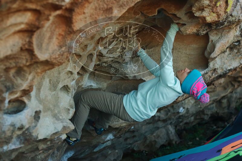 Bouldering in Hueco Tanks on 01/01/2020 with Blue Lizard Climbing and Yoga
Filename: SRM_20200101_1628590.jpg
Aperture: f/3.2
Shutter Speed: 1/320
Body: Canon EOS-1D Mark II
Lens: Canon EF 50mm f/1.8 II