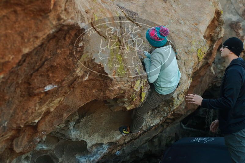 Bouldering in Hueco Tanks on 01/01/2020 with Blue Lizard Climbing and Yoga
Filename: SRM_20200101_1629450.jpg
Aperture: f/4.0
Shutter Speed: 1/320
Body: Canon EOS-1D Mark II
Lens: Canon EF 50mm f/1.8 II