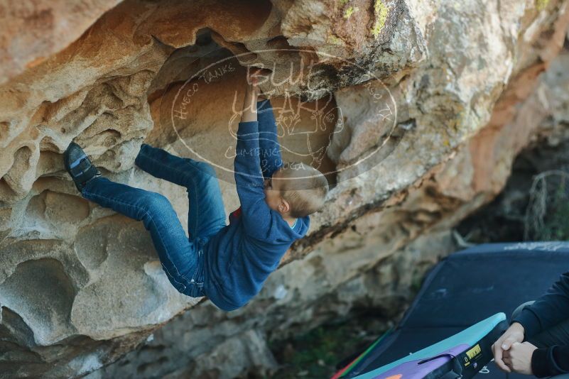 Bouldering in Hueco Tanks on 01/01/2020 with Blue Lizard Climbing and Yoga
Filename: SRM_20200101_1631190.jpg
Aperture: f/2.8
Shutter Speed: 1/250
Body: Canon EOS-1D Mark II
Lens: Canon EF 50mm f/1.8 II
